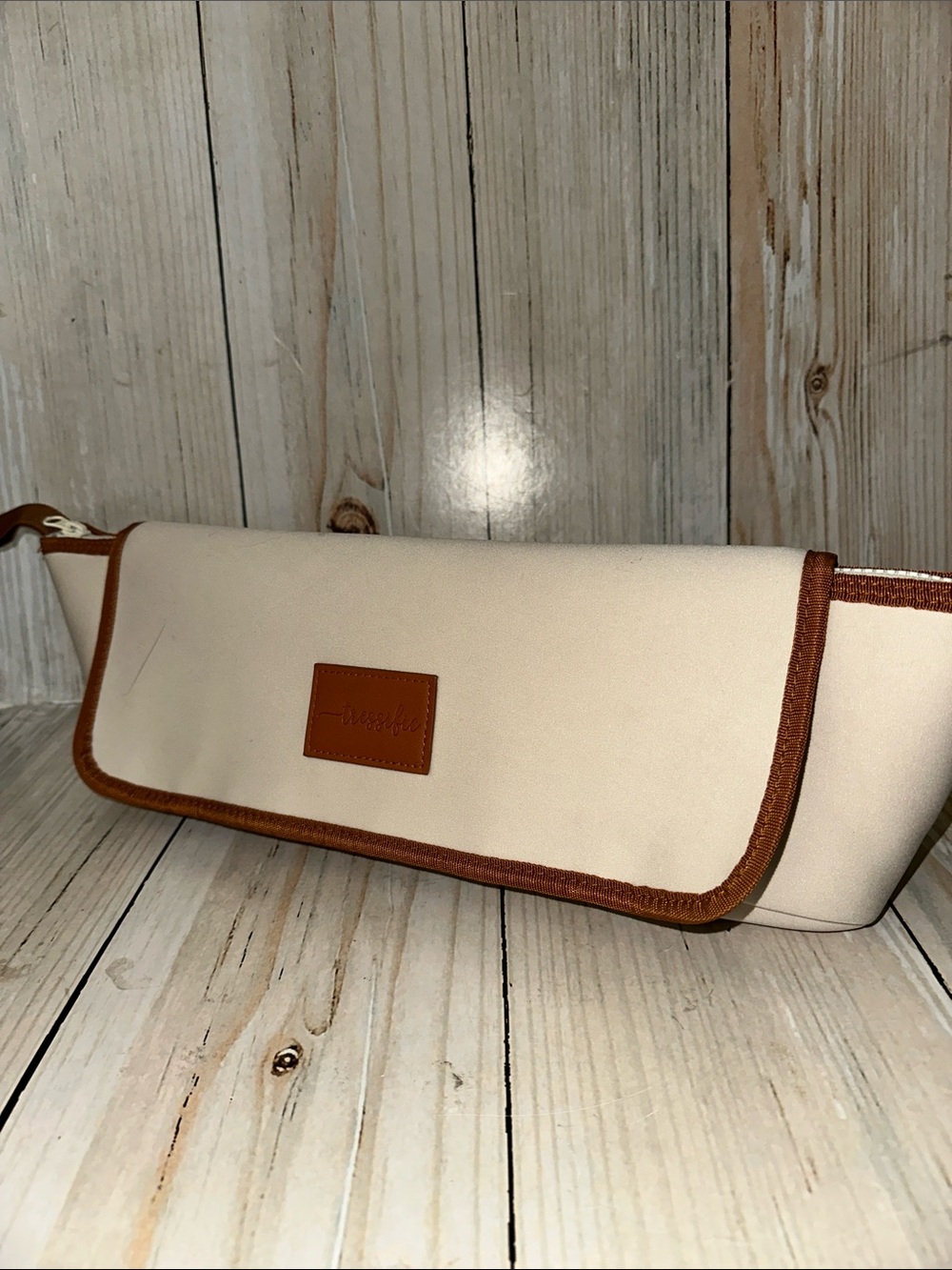 Large Capacity Travel Bag for Hot Hair Tools, Ivory/Brown, Sleek and Trendy